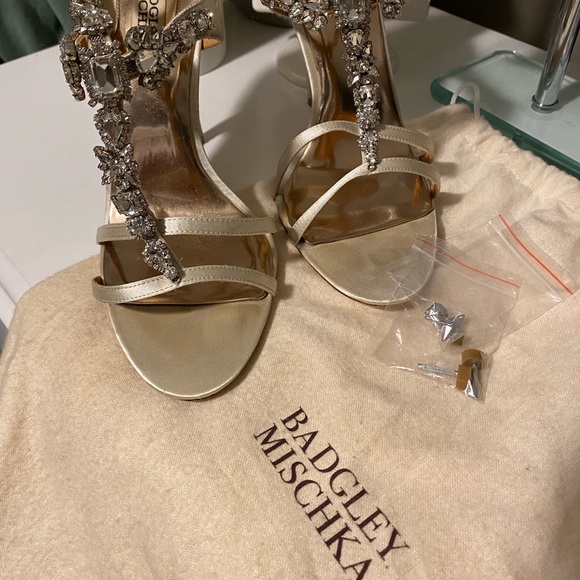 Badgley Mischka Bridal Heels - Picture 11 of 11